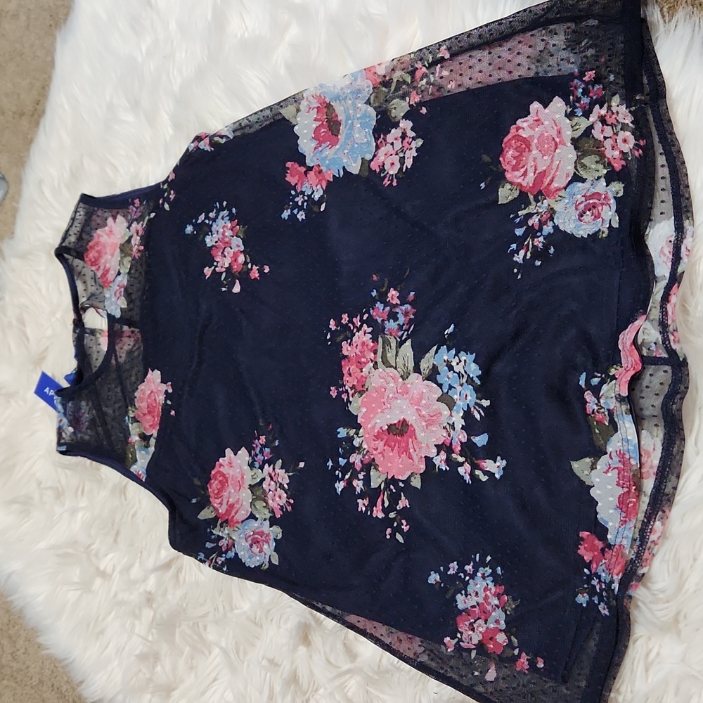 NWT Apt 9 floral tank top- small